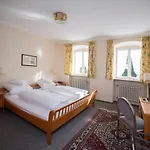 Otel Gutshotel